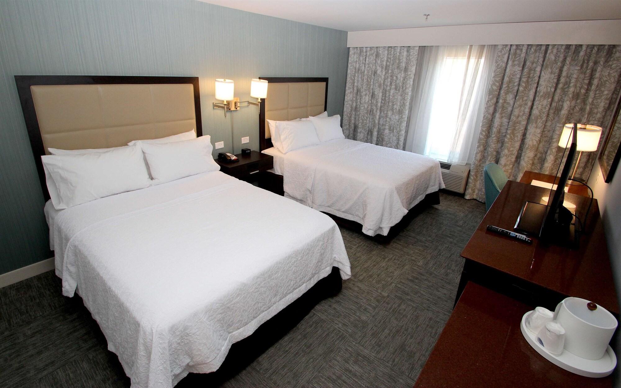 Hampton Inn- Suffolk Eksteriør bilde