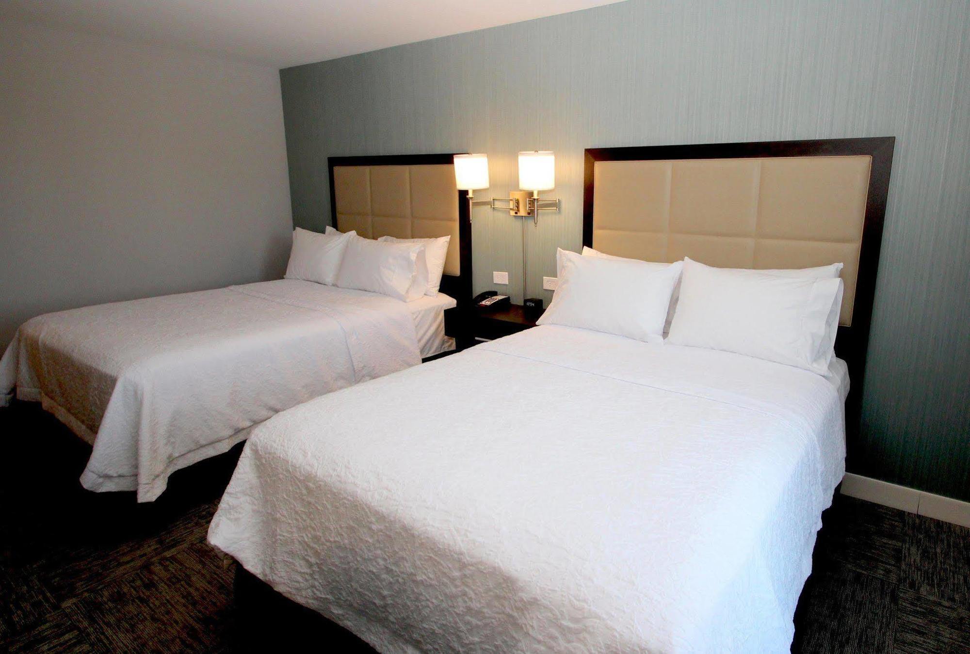 Hampton Inn- Suffolk Eksteriør bilde
